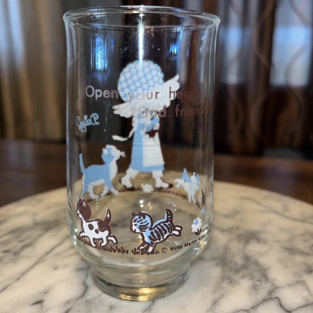 2pc VTG 1974 Kirby Martin Daisy Holly Hobbie‎ 12oz Juice Glass Blue Kittens Cats